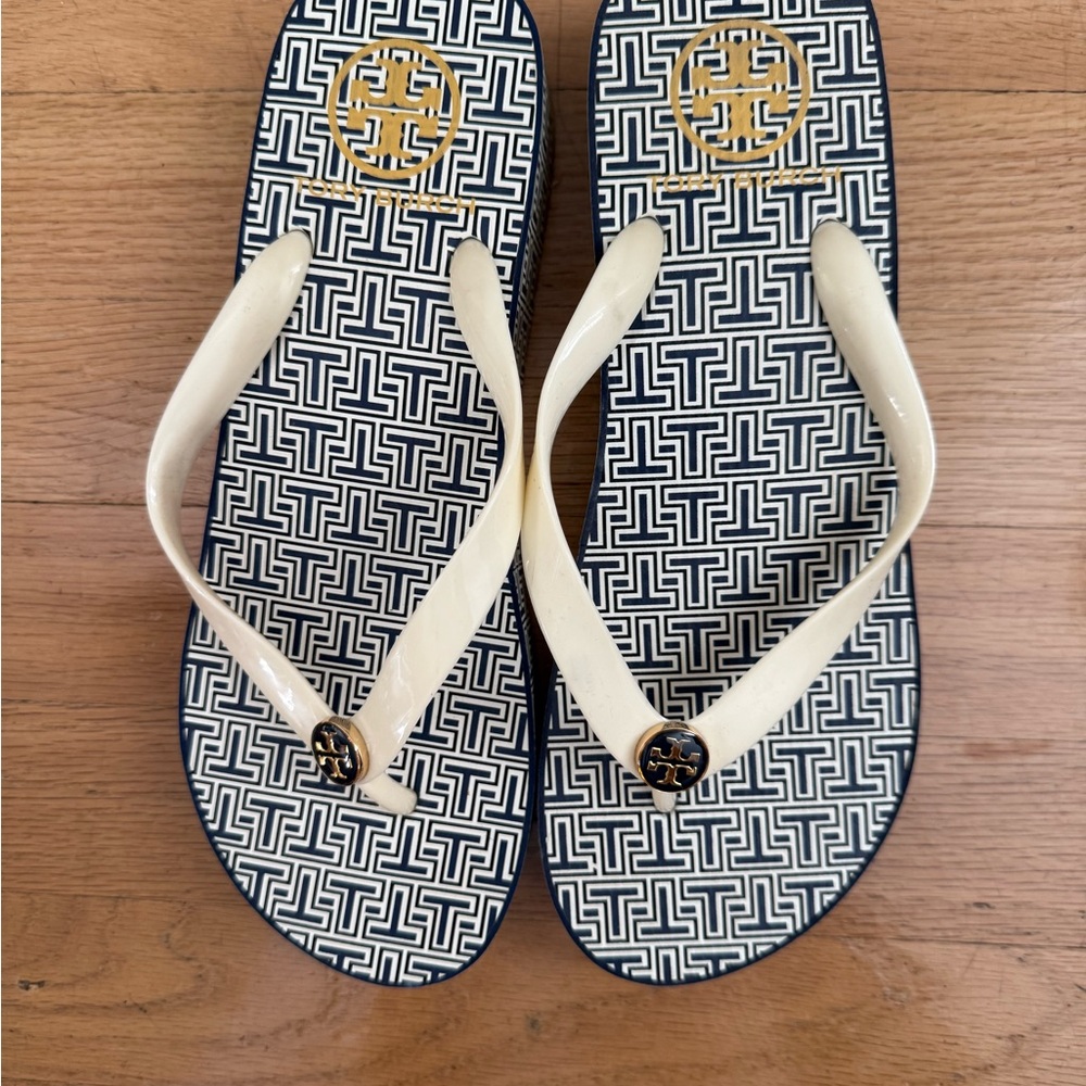Tory Burch Cream and Navy Patterned Sandals